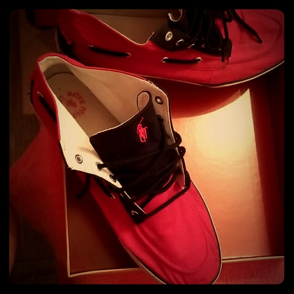 Mens chukka sneakers